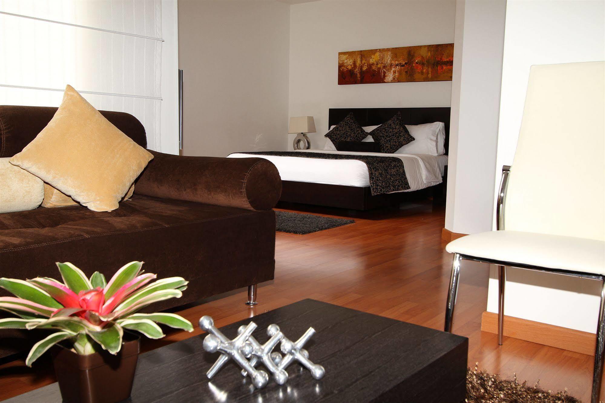 Hotel Suites 108 Μπογκοτά Εξωτερικό φωτογραφία