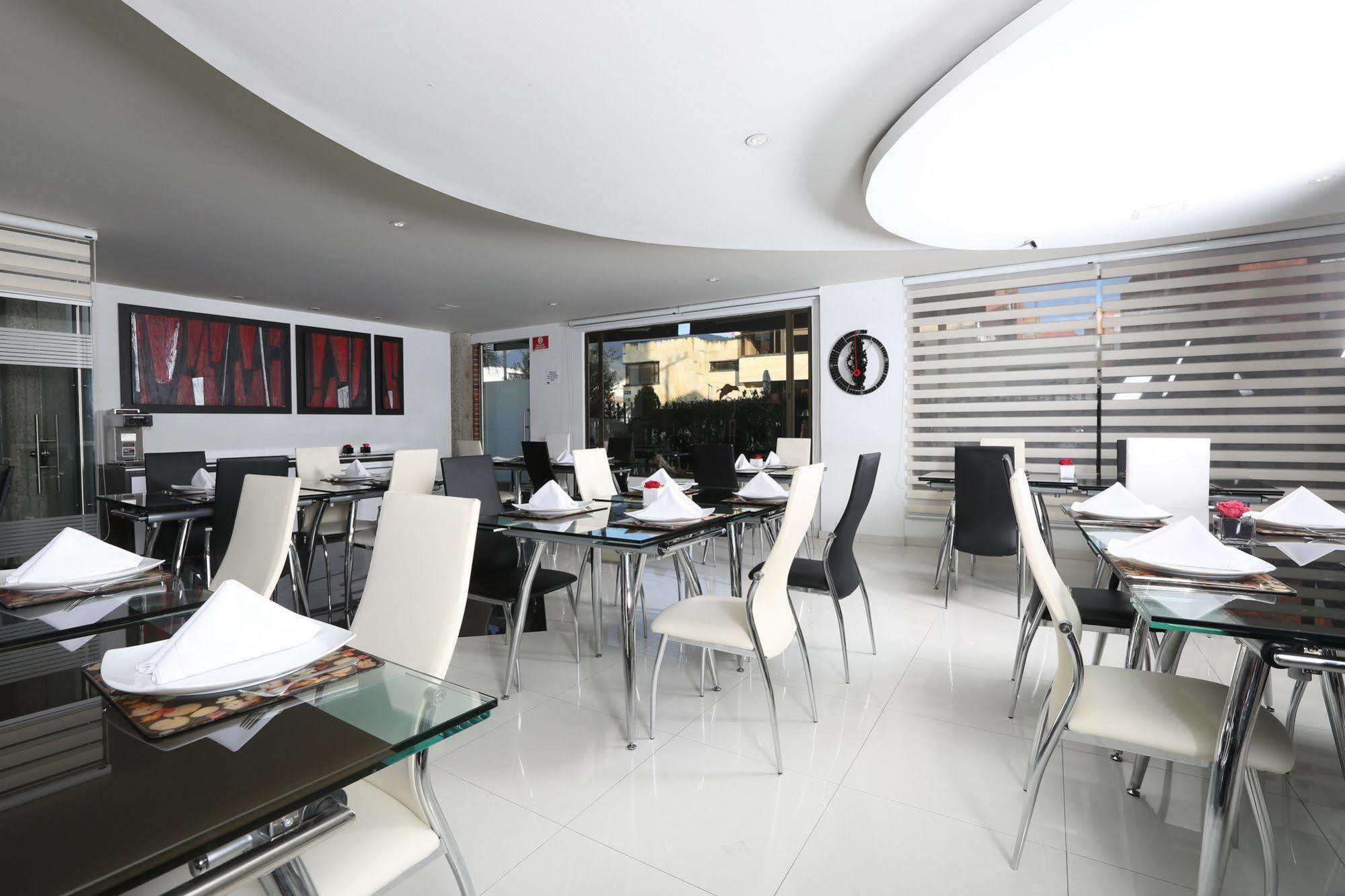 Hotel Suites 108 Μπογκοτά Εξωτερικό φωτογραφία